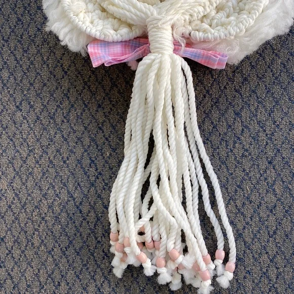 Easter Macrame Wall/Door Decor 70’s Vintage Easter Bunny - Picture 7 of 8